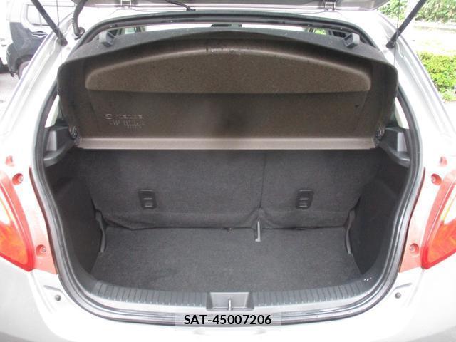 Mazda DEMIO 2010-08 8224280-9