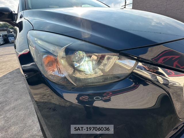 Mazda DEMIO 2016-01 8224656-16