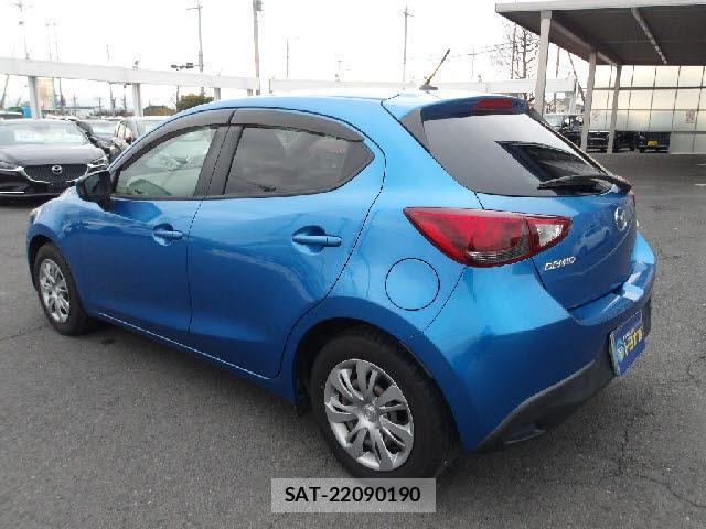 Mazda DEMIO 2015-10 8224861-9