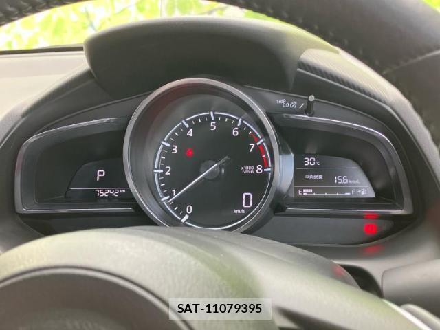 Mazda DEMIO 2018-03 8225527-13
