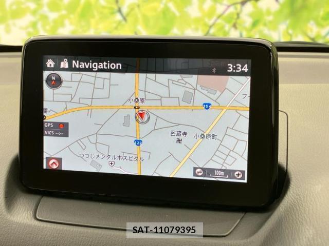 Mazda DEMIO 2018-03 8225527-9
