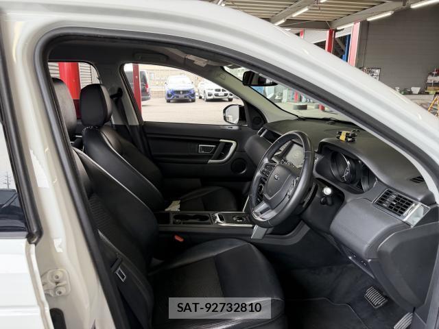Land Rover DISCOVERY 2019-01 8223843-4