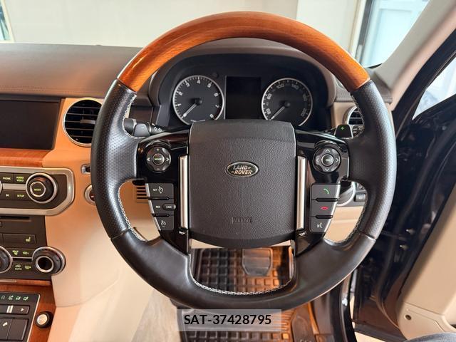 Land Rover DISCOVERY 2014-11 8216155-11