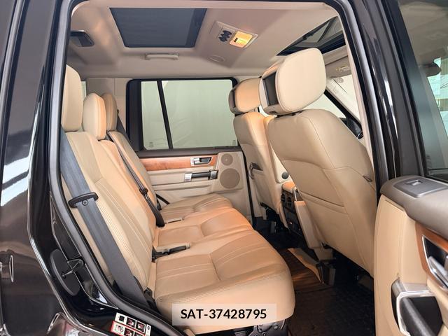 Land Rover DISCOVERY 2014-11 8216155-16