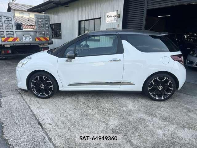 Citroen DS3 2014-01 8217117-1