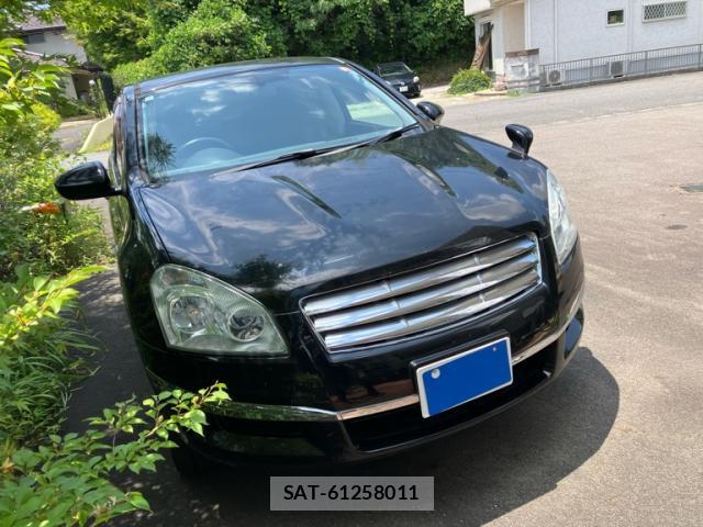 Nissan DUALIS 2012-12 8219854-1