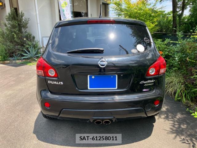 Nissan DUALIS 2012-12 8219854-12