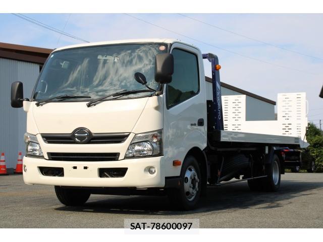 Hino DUTRO 2014-06 8216298-1