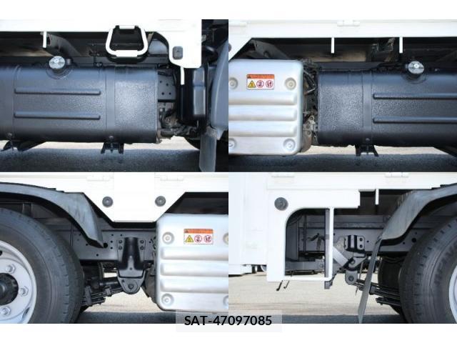 Hino DUTRO 2021-05 8216302-18
