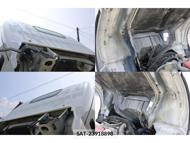 Hino DUTRO 2014-07 8216305-9