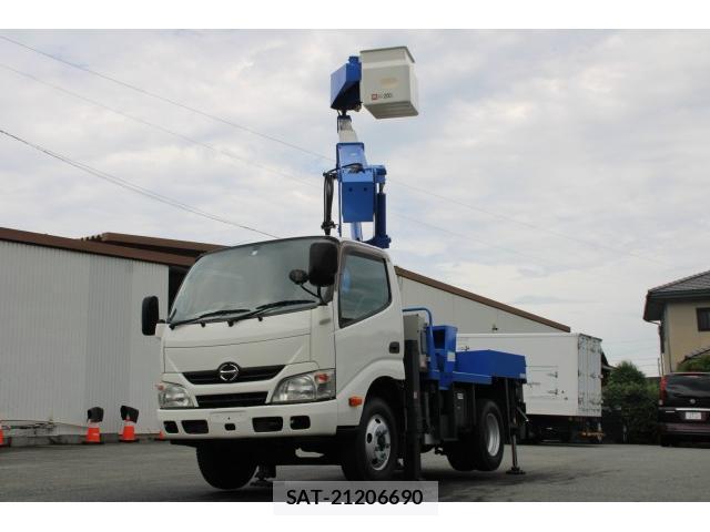 Hino DUTRO 2014-09 8216309-0