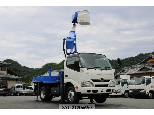 Hino DUTRO 2014-09 8216309-2