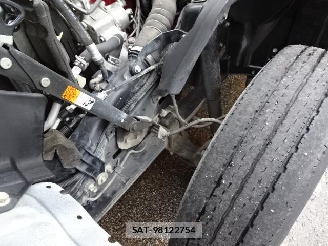 Hino DUTRO 2019-08 8218490-8