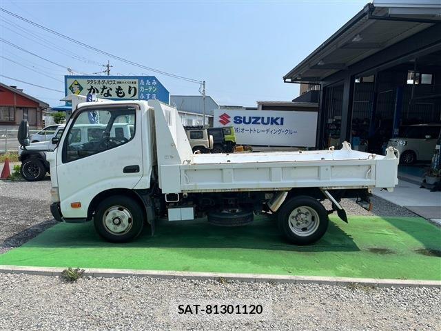 Hino DUTRO 2013-11 8220407-6