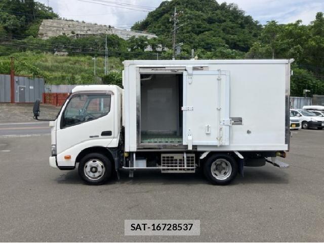 Hino DUTRO 2019 8220588-11
