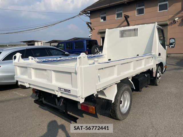 Hino DUTRO 2013-10 8220991-12