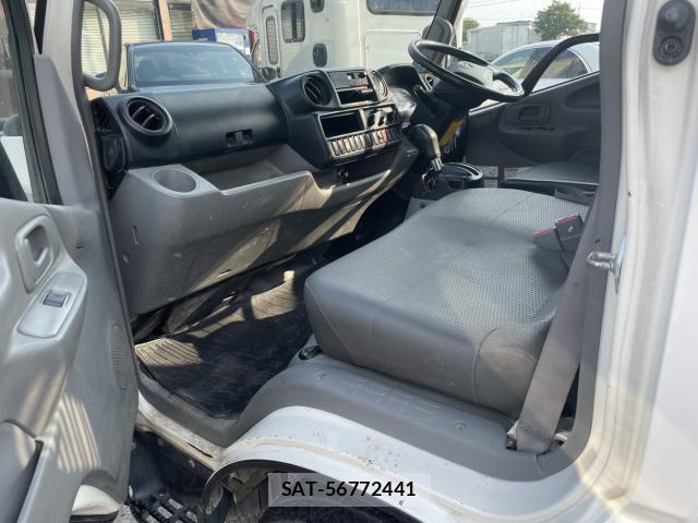 Hino DUTRO 2013-10 8220991-6