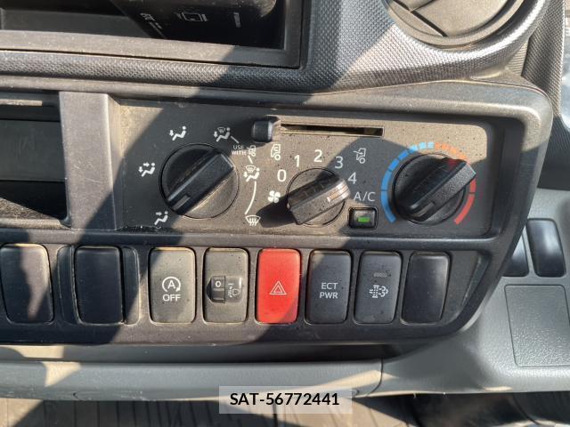 Hino DUTRO 2013-10 8220991-9