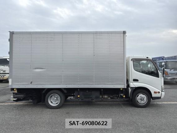 Hino DUTRO 2014 8221792-13