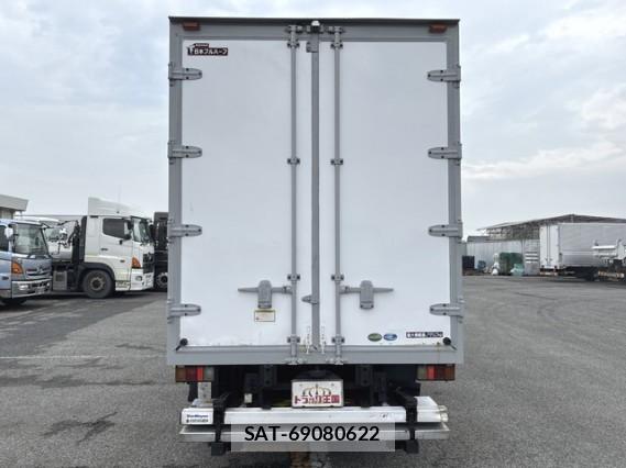 Hino DUTRO 2014 8221792-15