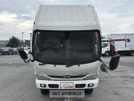 Hino DUTRO 2014 8221792-4