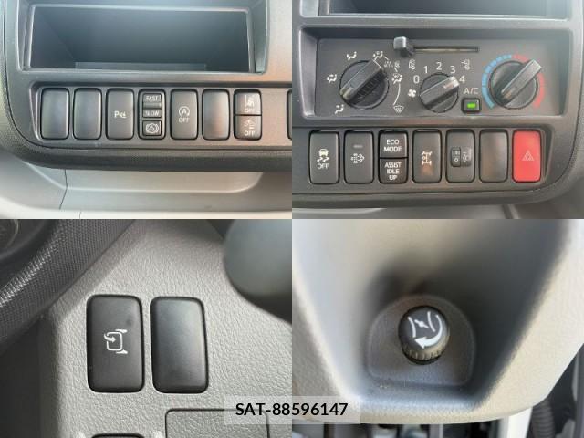 Hino DUTRO 2021-06 8223559-10