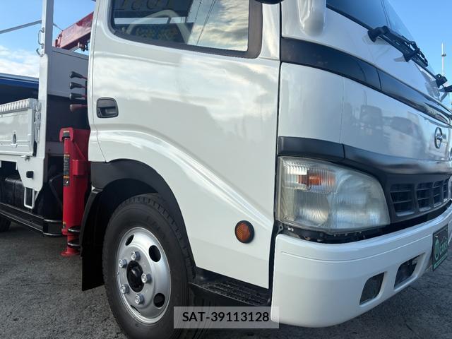 Hino DUTRO 2005-11 8224147-16
