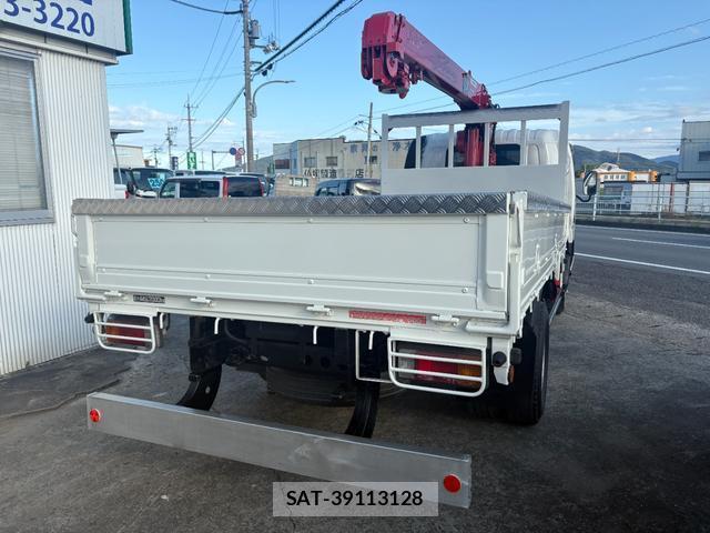 Hino DUTRO 2005-11 8224147-2