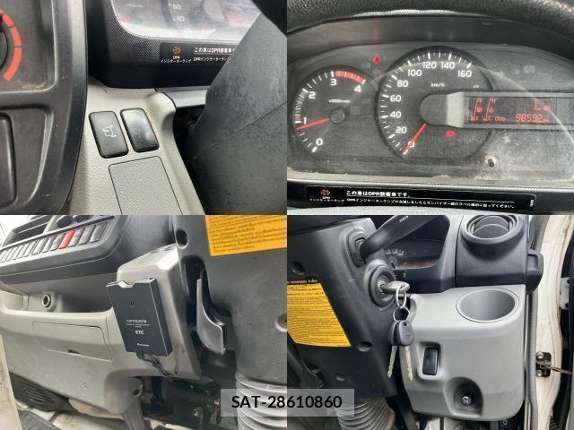 Hino DUTRO 2019-03 8224969-3