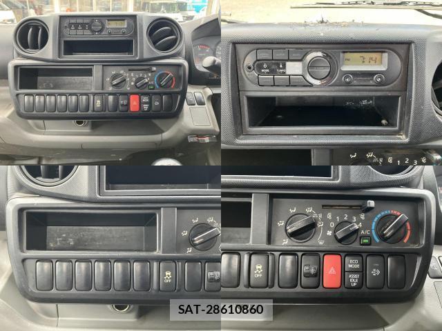 Hino DUTRO 2019-03 8224969-4