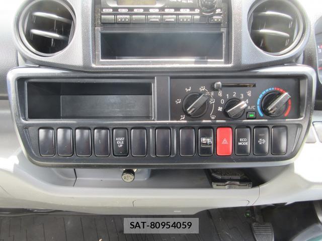 Toyota DYNA TRUCK 2014-07 8216290-17