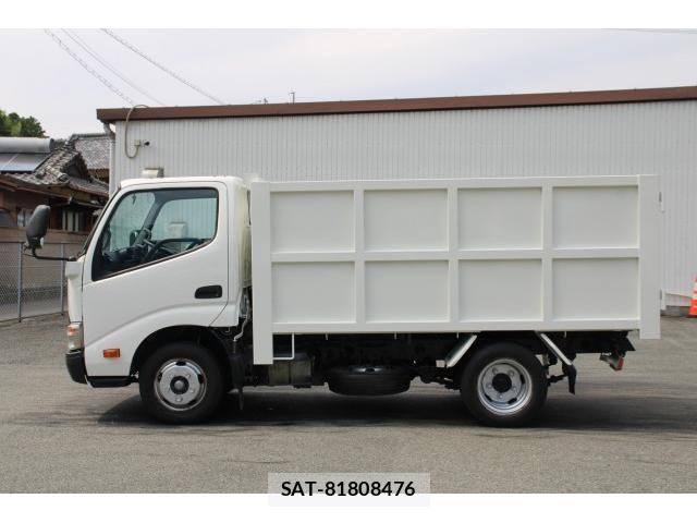 Toyota DYNA TRUCK 2014-04 8216297-3