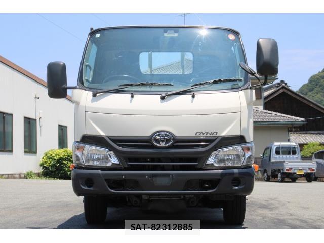 Toyota DYNA TRUCK 2019-08 8216299-1