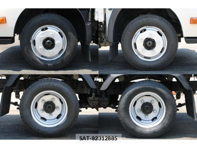Toyota DYNA TRUCK 2019-08 8216299-19