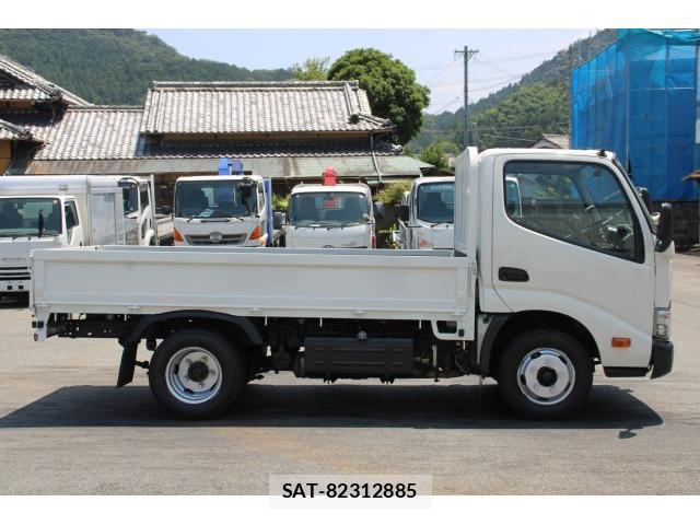 Toyota DYNA TRUCK 2019-08 8216299-4