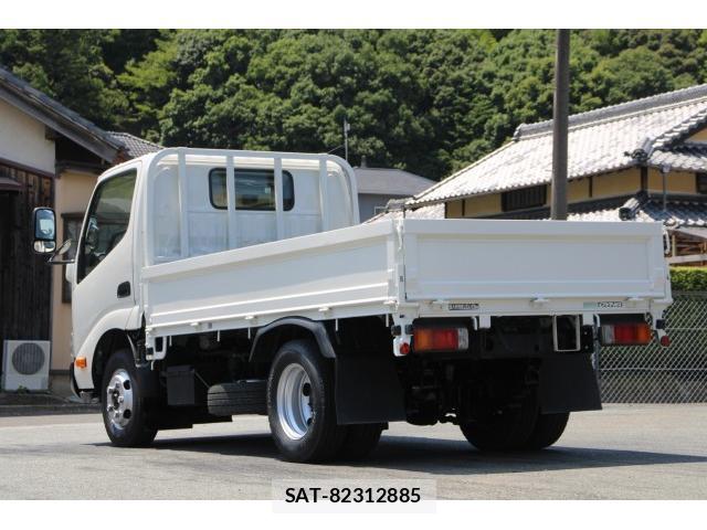 Toyota DYNA TRUCK 2019-08 8216299-5
