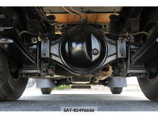 Toyota DYNA TRUCK 2019-08 8216304-18