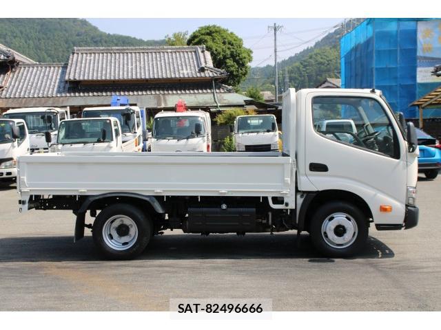 Toyota DYNA TRUCK 2019-08 8216304-4