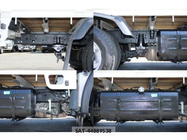 Toyota DYNA TRUCK 2019-08 8216306-16