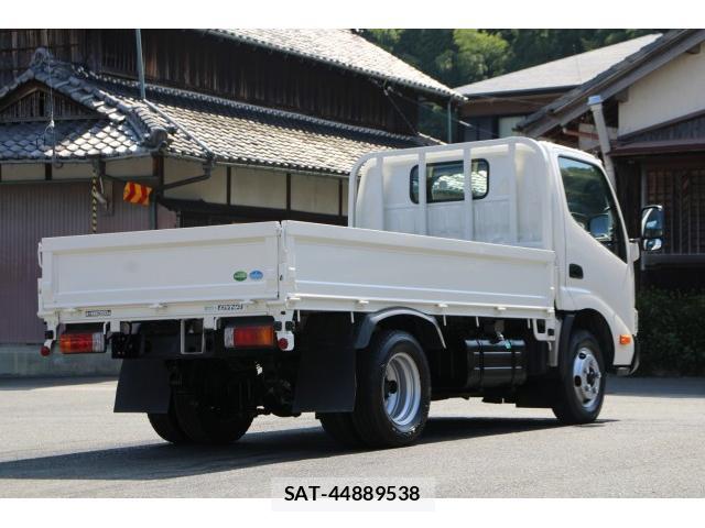 Toyota DYNA TRUCK 2019-08 8216306-6
