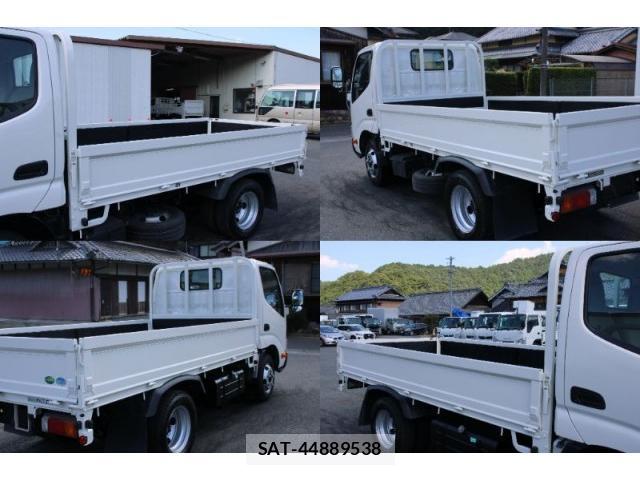 Toyota DYNA TRUCK 2019-08 8216306-8