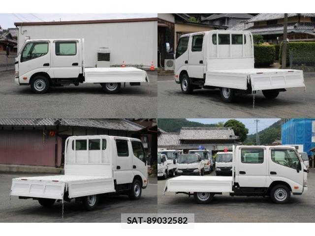 Toyota DYNA TRUCK 2015-06 8216308-11