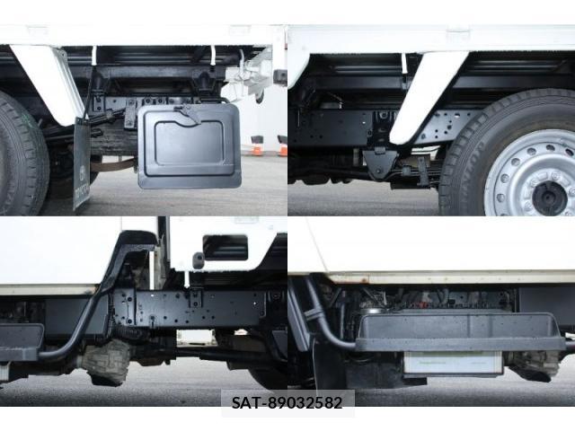 Toyota DYNA TRUCK 2015-06 8216308-12