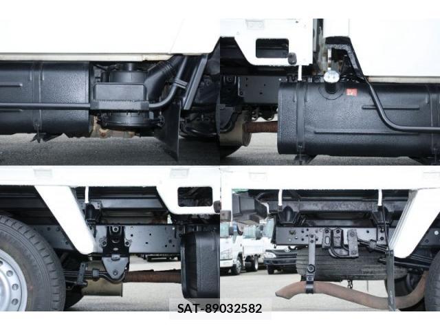 Toyota DYNA TRUCK 2015-06 8216308-13