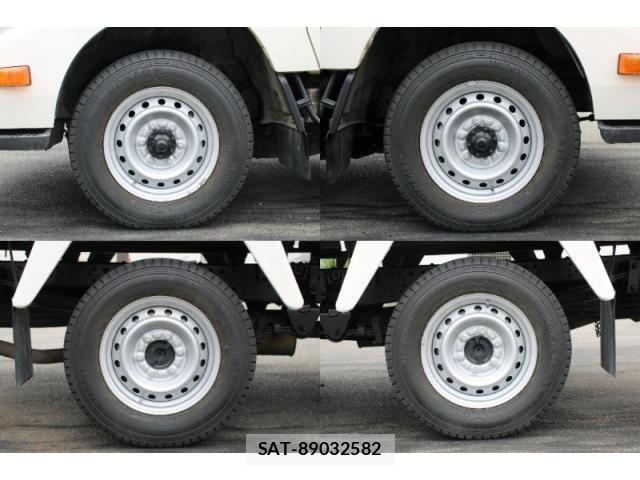 Toyota DYNA TRUCK 2015-06 8216308-16