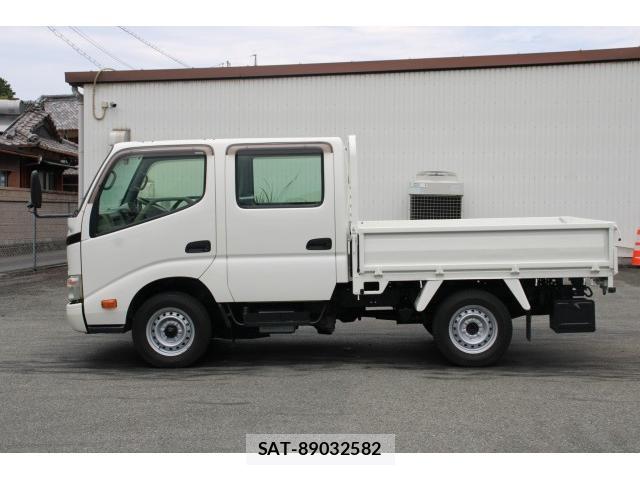 Toyota DYNA TRUCK 2015-06 8216308-3