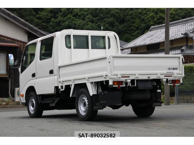 Toyota DYNA TRUCK 2015-06 8216308-5