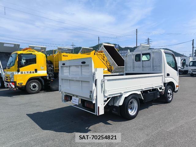 Toyota DYNA TRUCK 2013-06 8218394-4