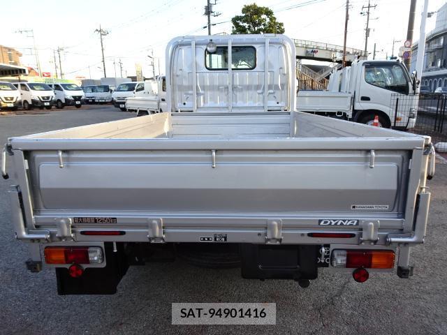 Toyota DYNA TRUCK 2018-07 8218492-1