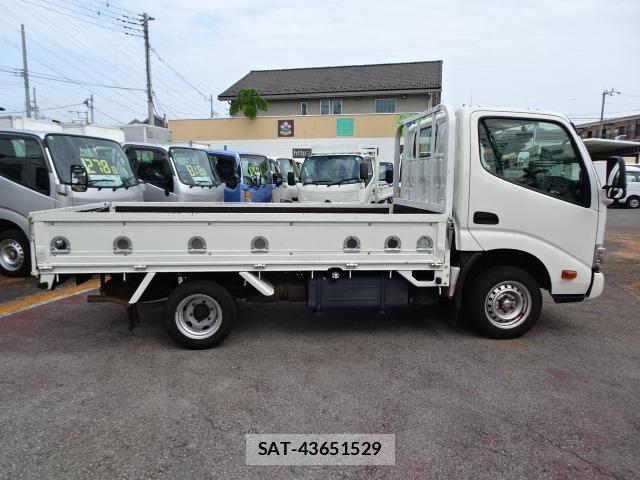 Toyota DYNA TRUCK 2019-07 8218493-3